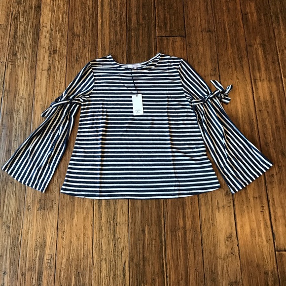 Striped Navy & White Top with Arm Tie Strings - Picture 3 of 8